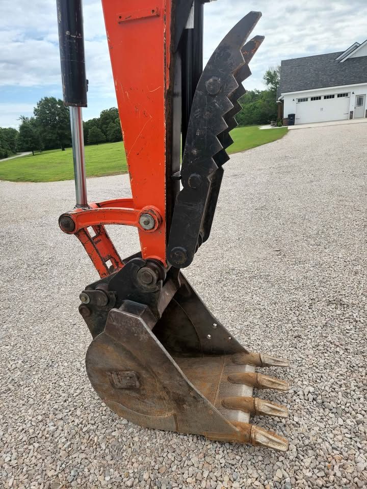 2017 Kubota KX080-4 photo 9