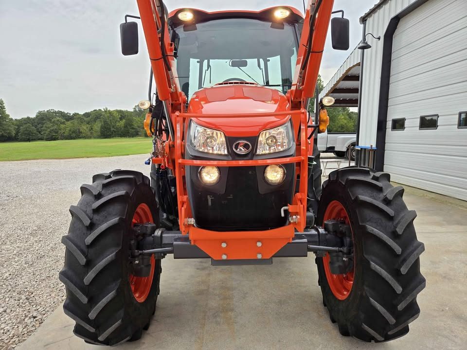 2022 Kubota m5-111 photo 20