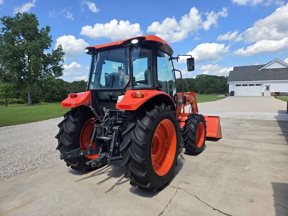 2023 Kubota m4-071 Deluxe photo 15
