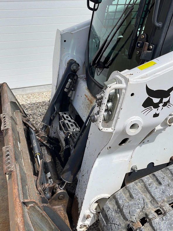 2019 Bobcat T770 Skid Steer Loader photo 8